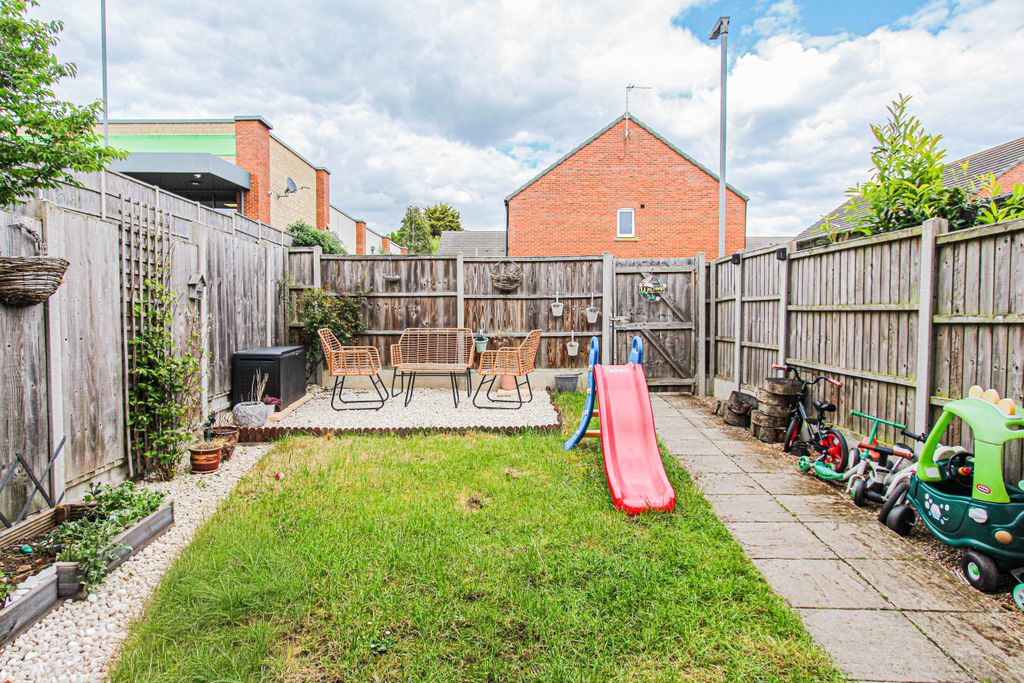 Property photo 3 of 11 Rear Garden