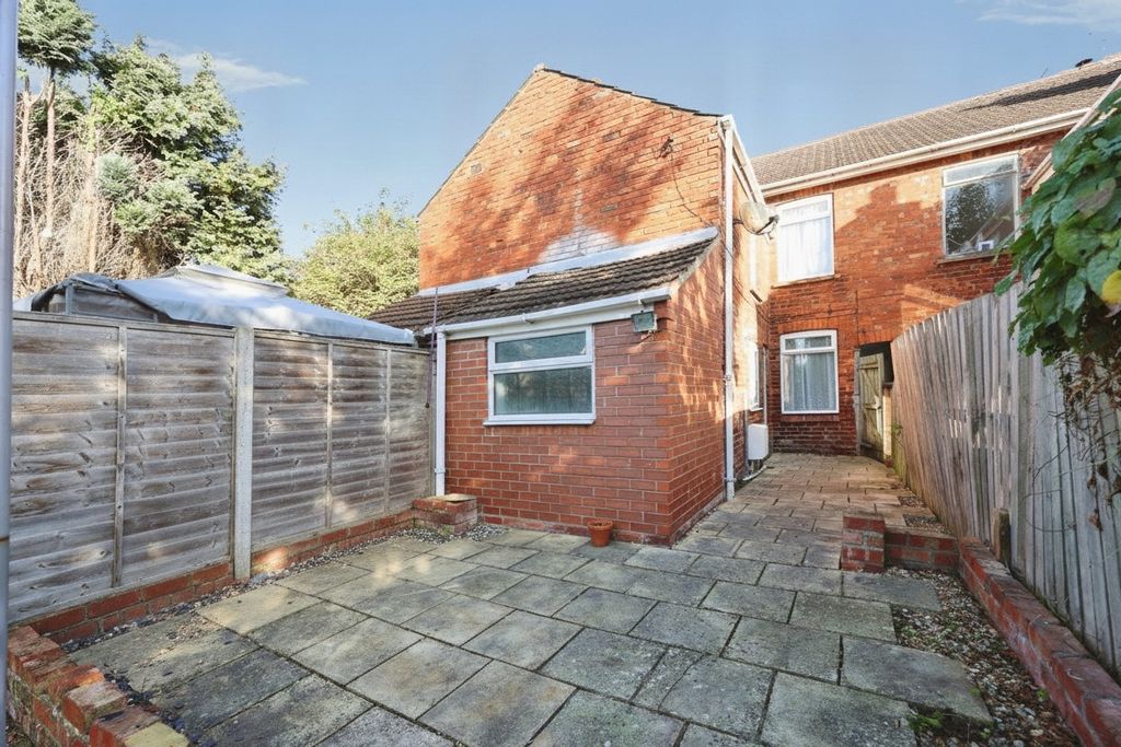 Property photo 3 of 18 5603242