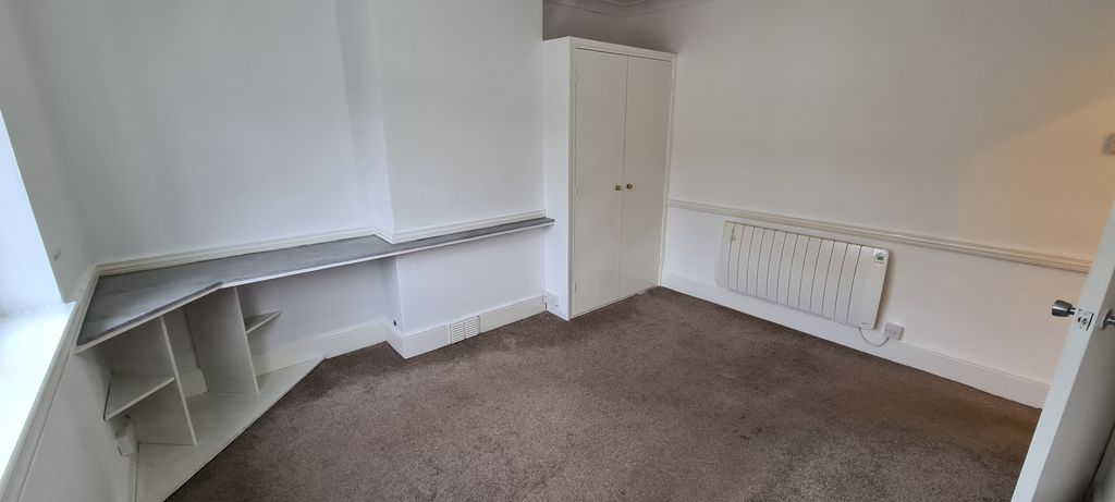 Property photo 3 of 7 Image