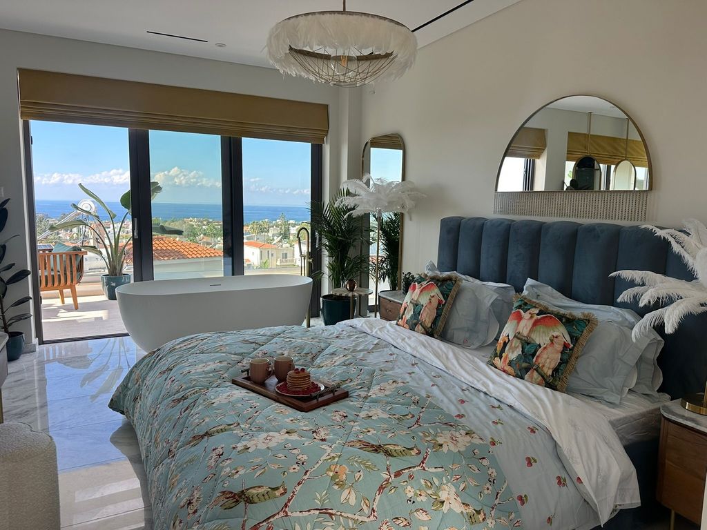 Property photo 1 of 26