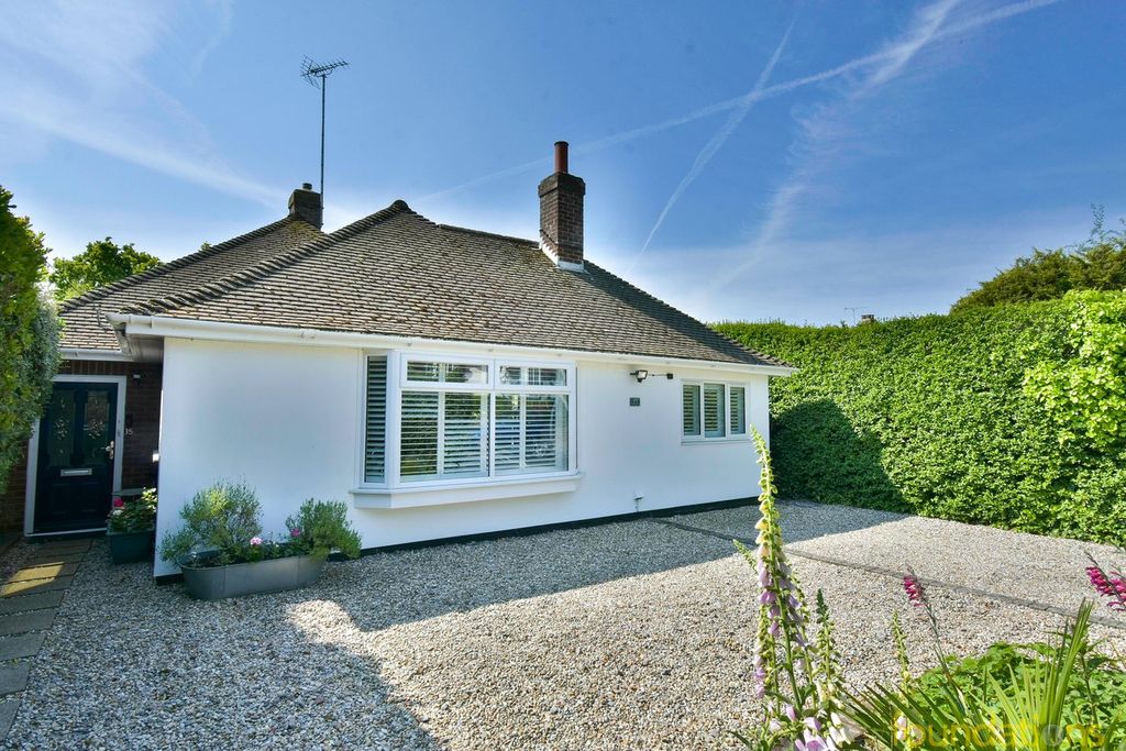 Property photo 1 of 26
