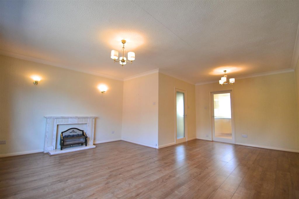 Property photo 3 of 9 7 (28).Png