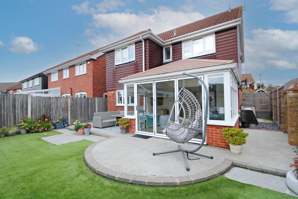 Property photo 1 of 19 4673981