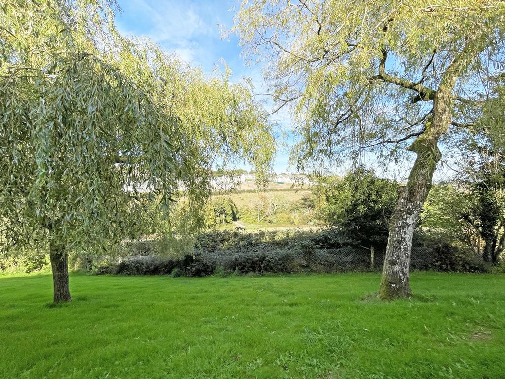 Property photo 2 of 16 Tailyour Road 180 - Front View.Jpg