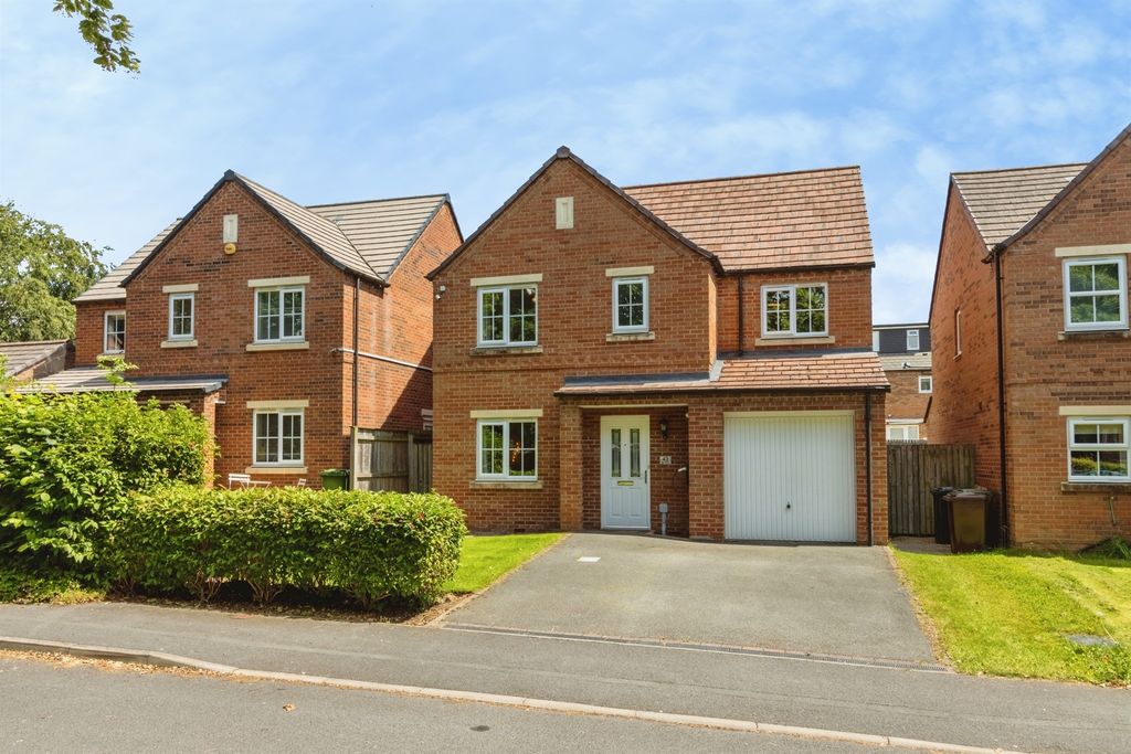 Property photo 1 of 13