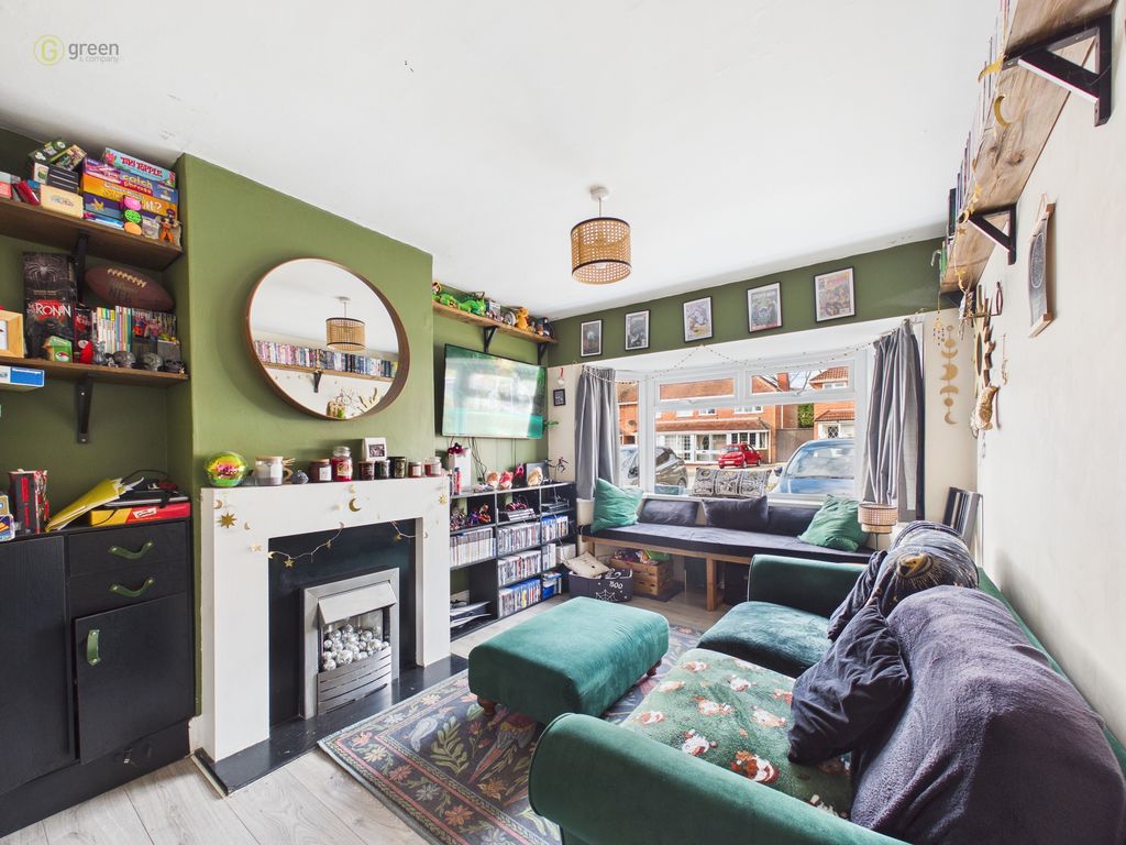 Property photo 3 of 47 Cam05591G0Pr0168Still019