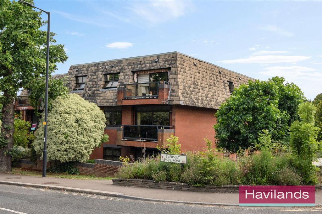 Property photo 1 of 12 Ashwood Lodge-12.Jpg