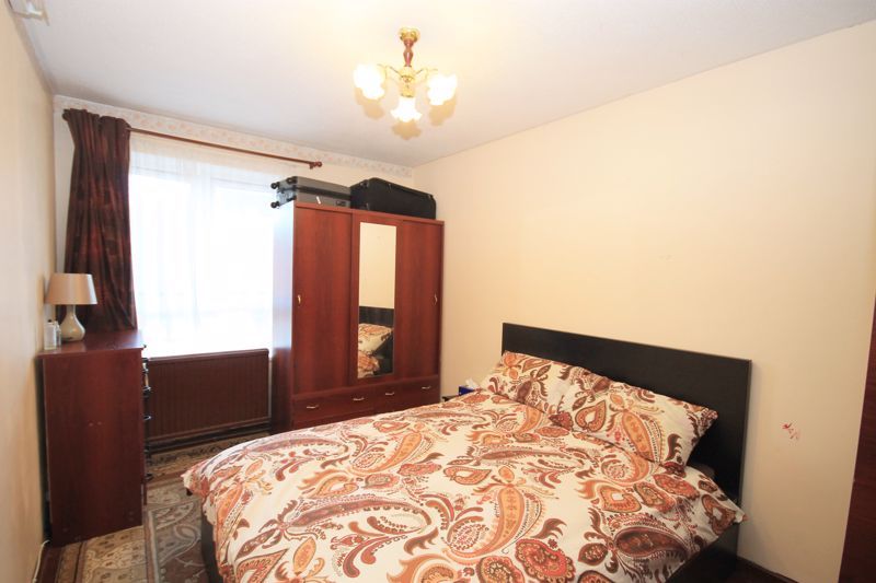 Additional image 8 of 4 bed flat for saleSilvertree Lane, Greenford UB6