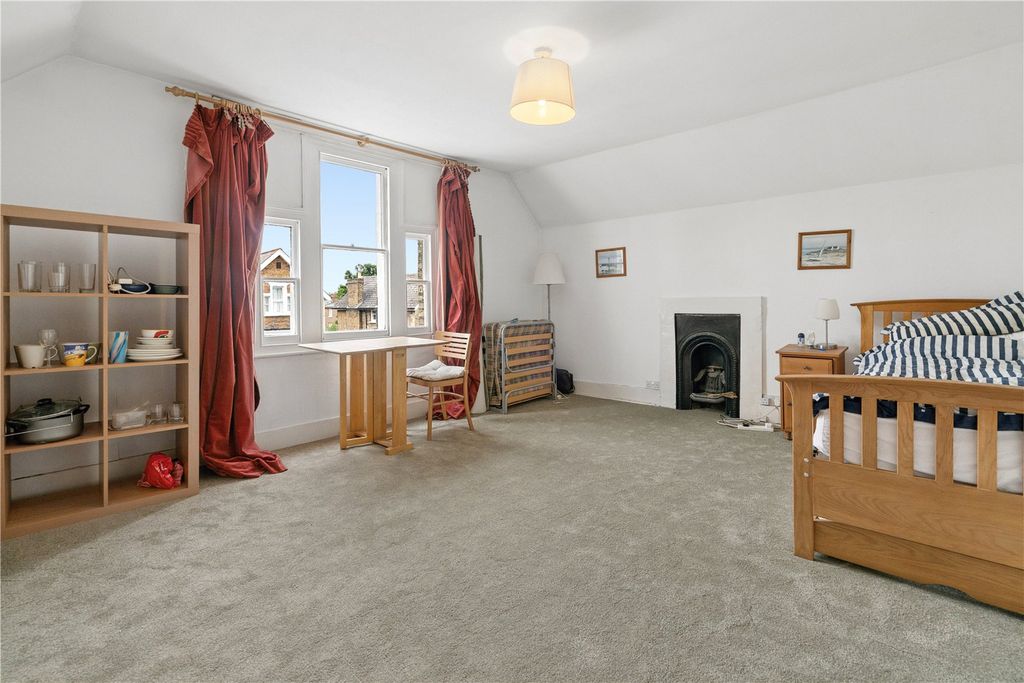 Property photo 3 of 9 Picture No. 02