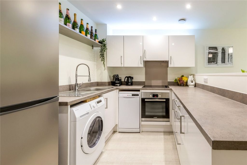 Property photo 3 of 14 Picture No. 03