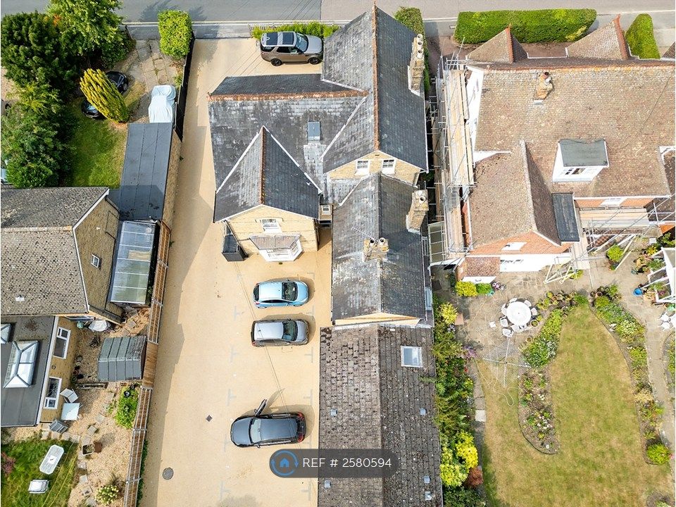 Property photo 3 of 12