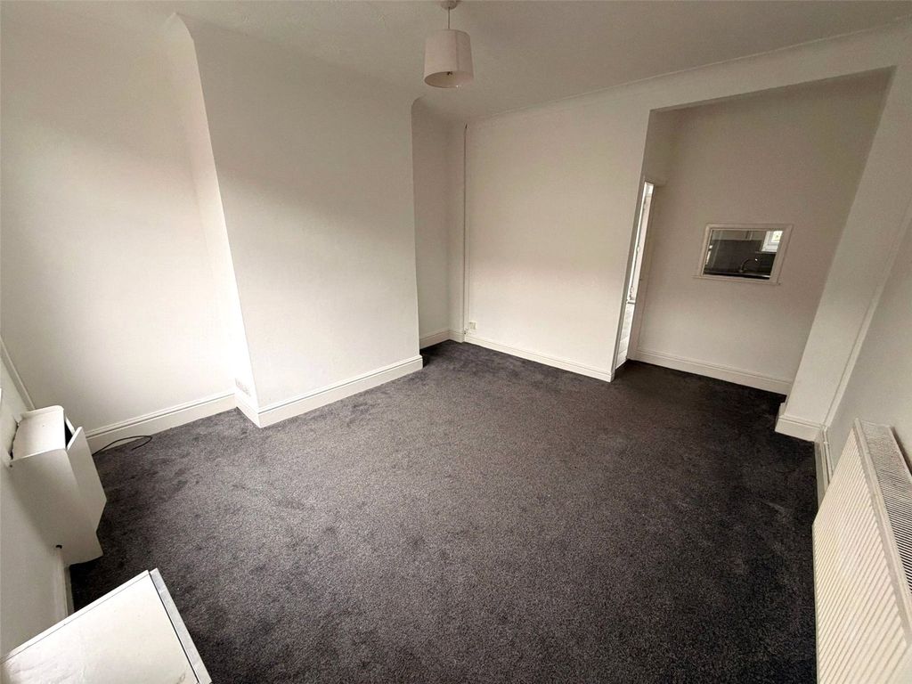 Property photo 3 of 9 Picture No. 20