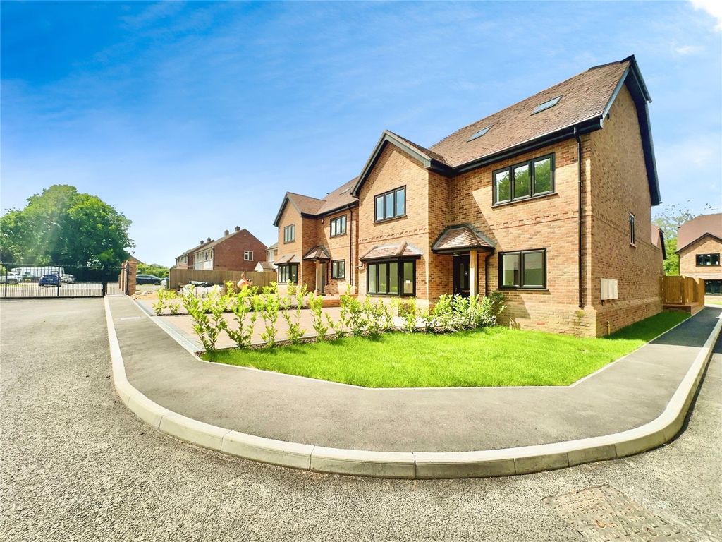 Property photo 1 of 25 #Yourmoveswanley