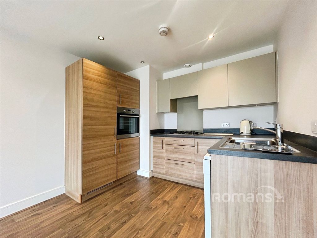 Property photo 3 of 7 Picture No. 04