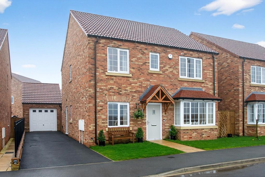 Property photo 1 of 17 Pastureview-1.Jpg