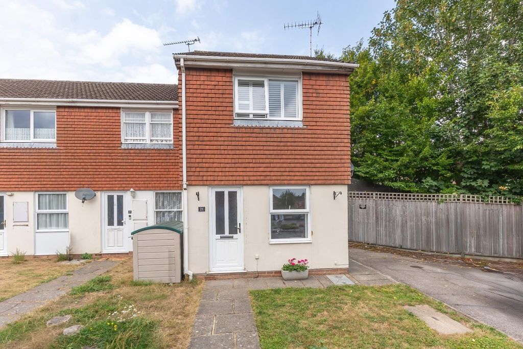 Property photo 1 of 12