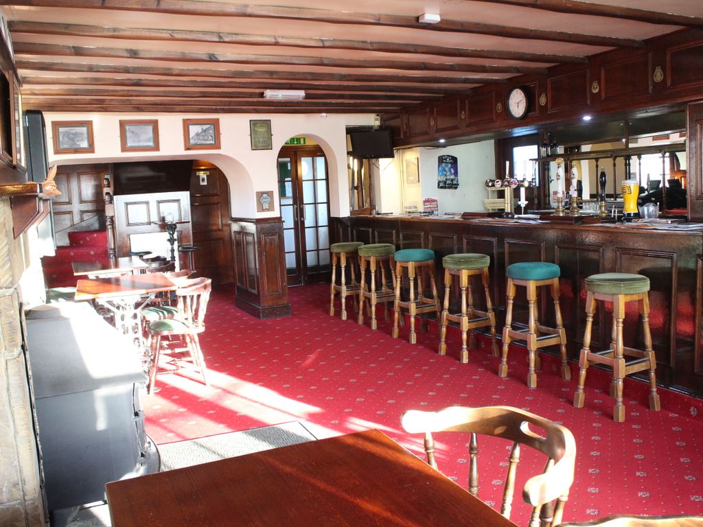 Property photo 2 of 13