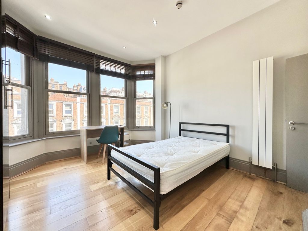 Property photo 2 of 10 Gallery
