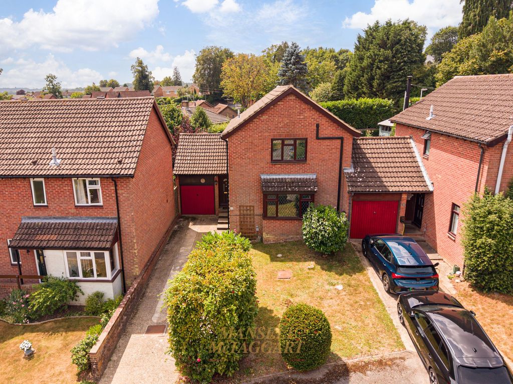 Property photo 1 of 26