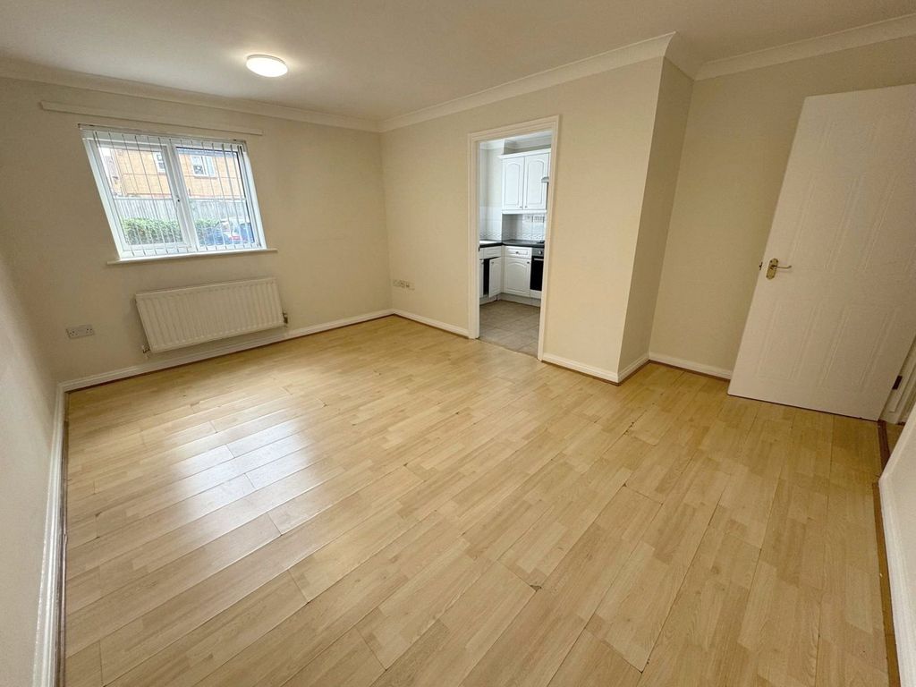 Property photo 3 of 7 Picture No. 41