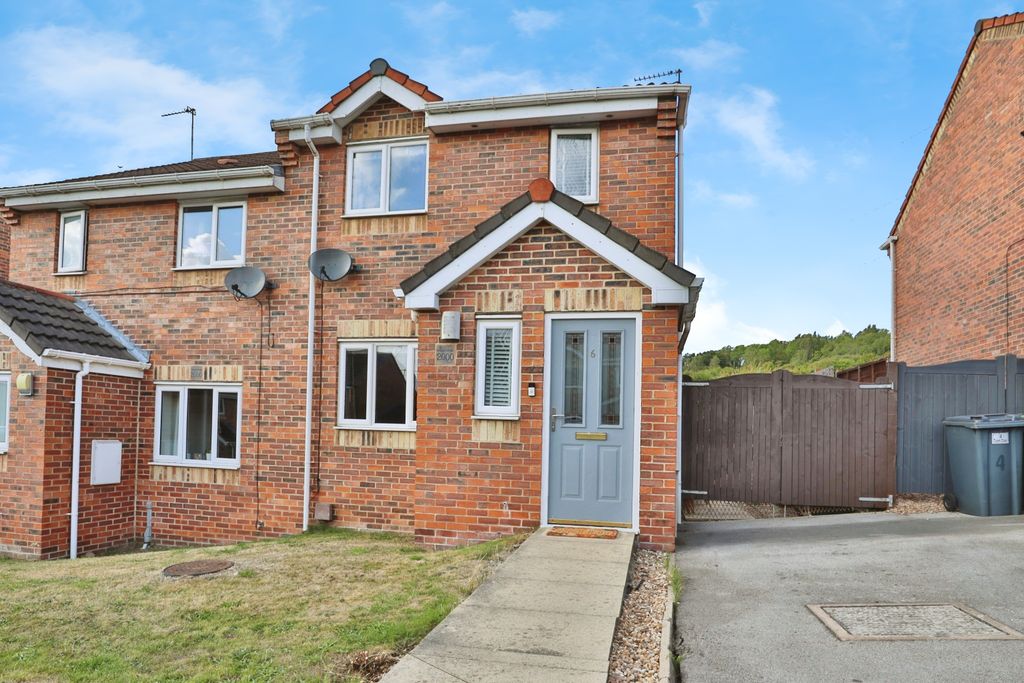 Property photo 1 of 15