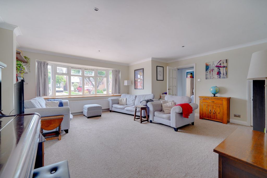 Property photo 3 of 24 4500483