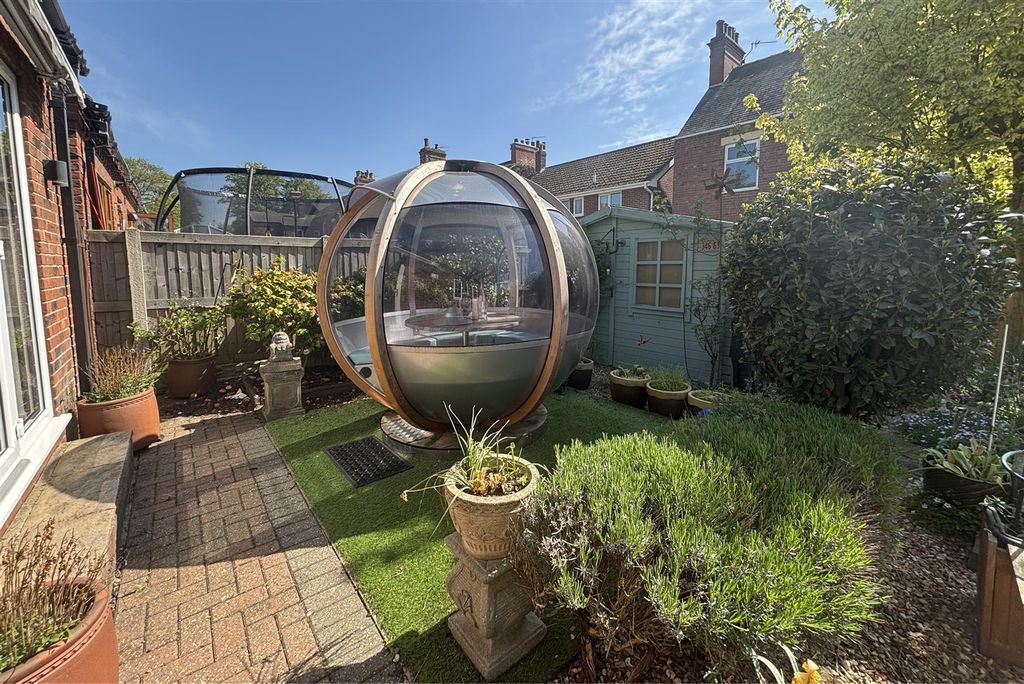Additional image 4 of 4 bed detached house for saleMill House Lane, Goole DN14