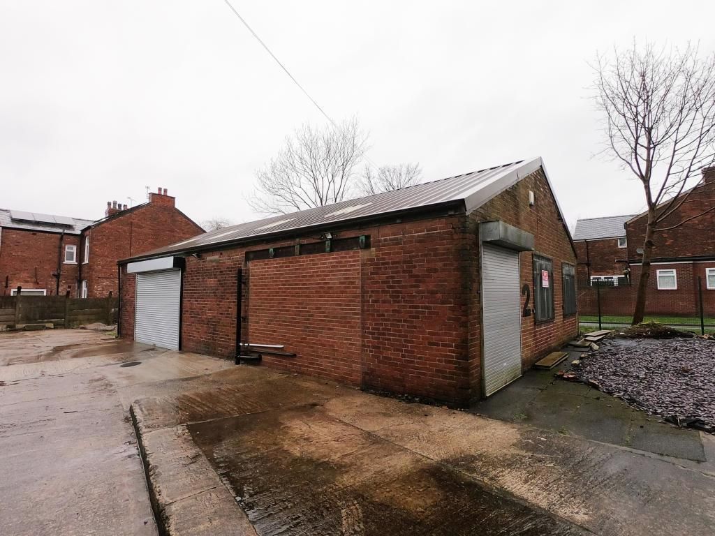 Property photo 3 of 11