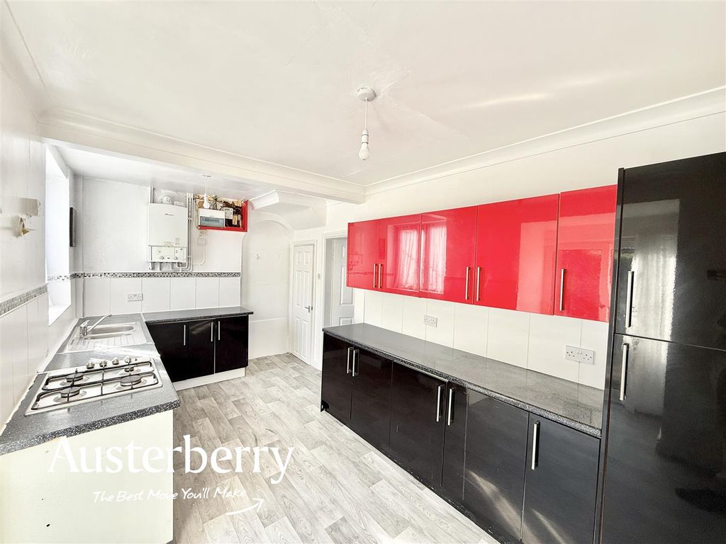 Property photo 3 of 11 Img_8923.Jpg