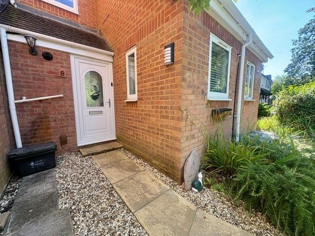 Property photo 1 of 8