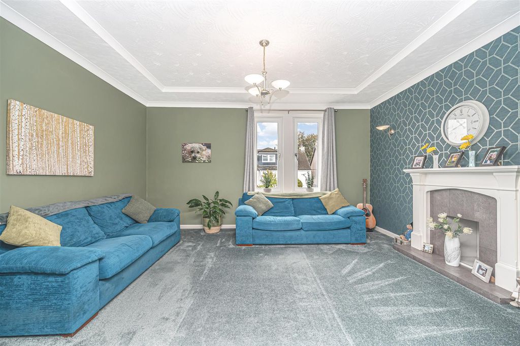 Property photo 3 of 22 Property Image 4