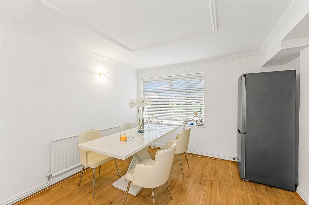 Property photo 3 of 14 Reception/Diner