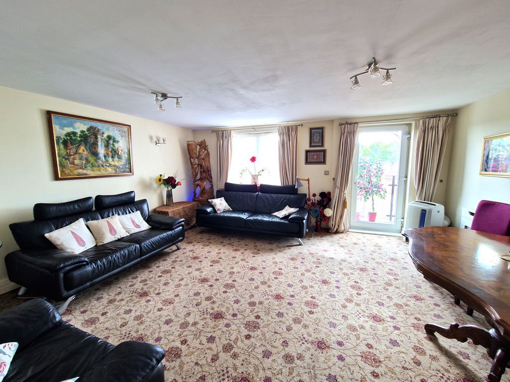 Property photo 2 of 19 Photo 10