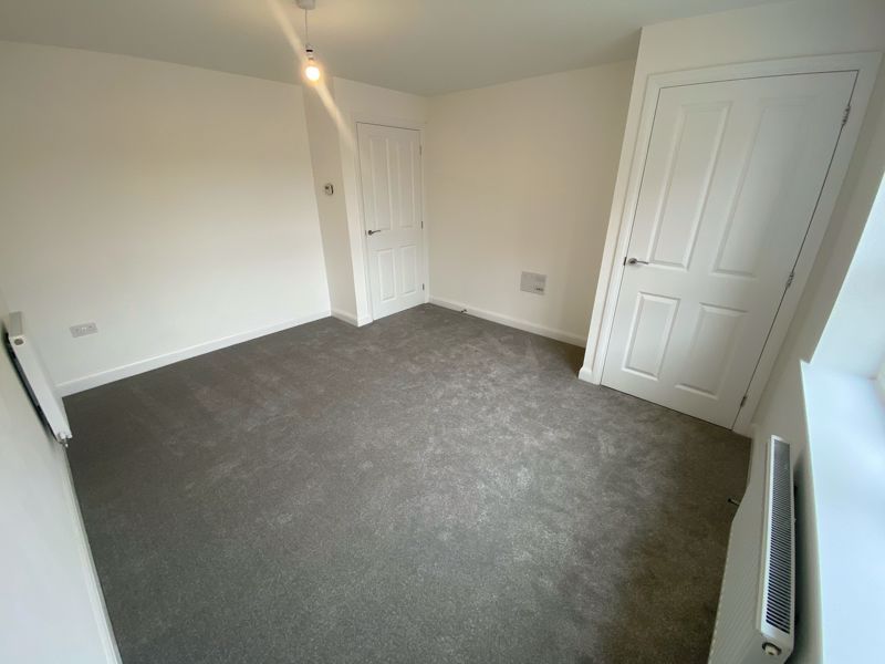 Property photo 2 of 11 Photo 6