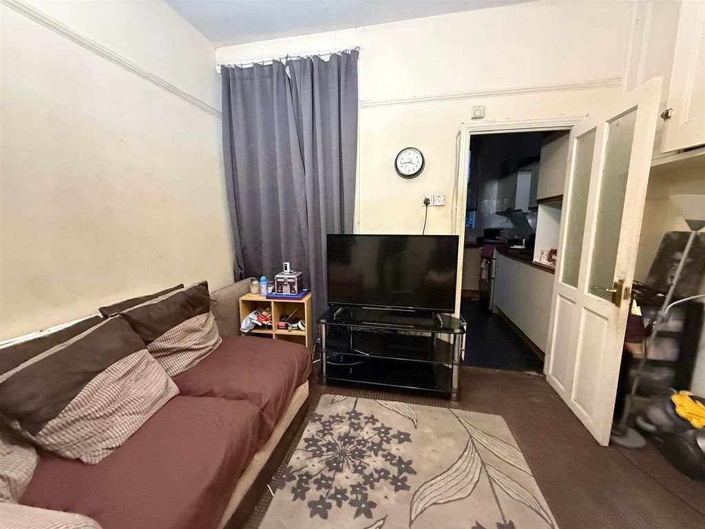 Property photo 3 of 10 03.Jpg