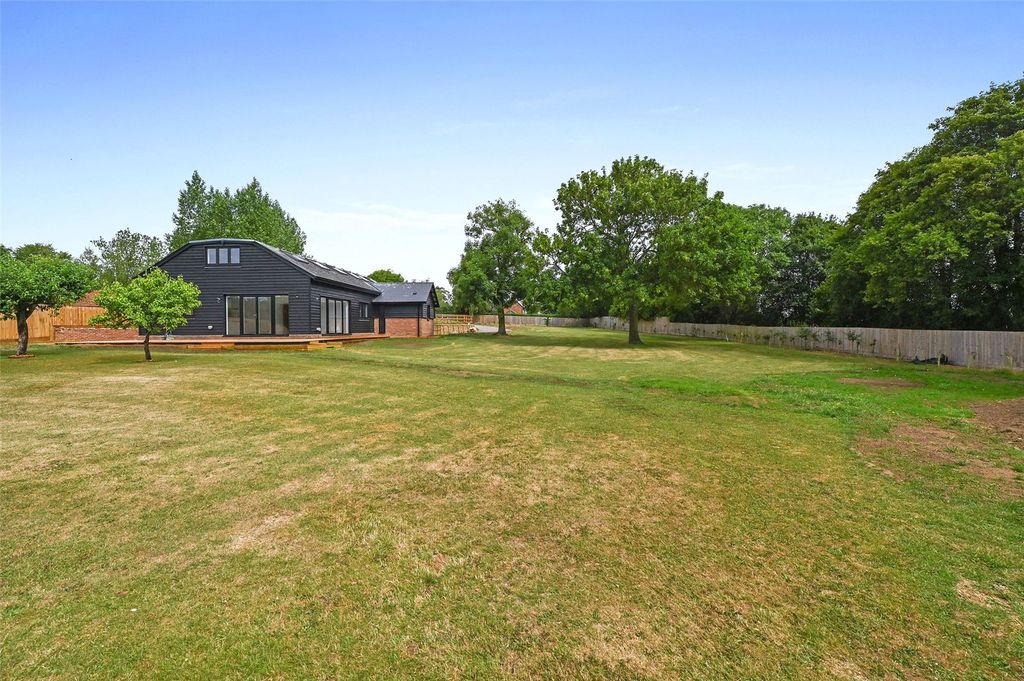 Property photo 1 of 16 Picture No. 17