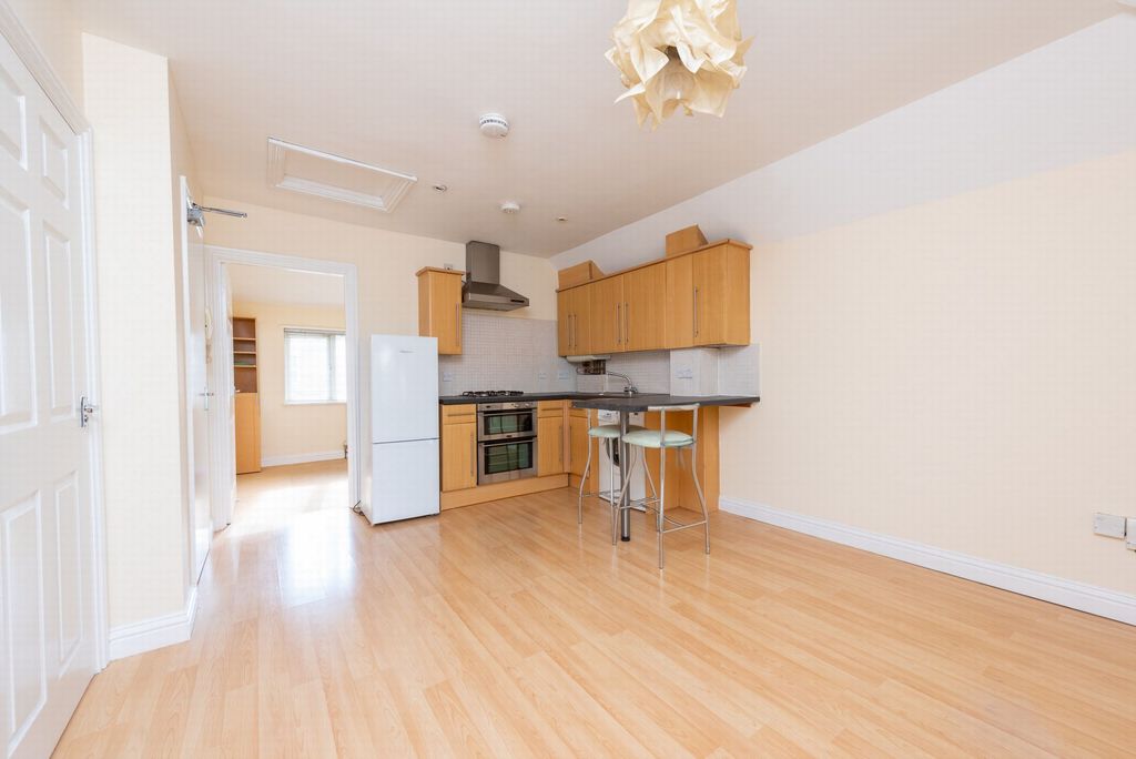 Property photo 2 of 7 Kitchen/Living Room