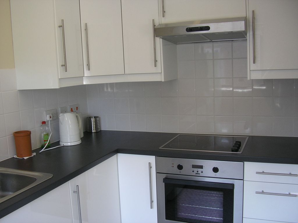 Property photo 3 of 4