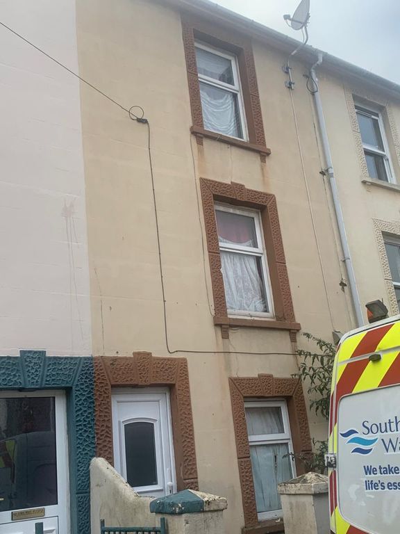 Property photo 1 of 1