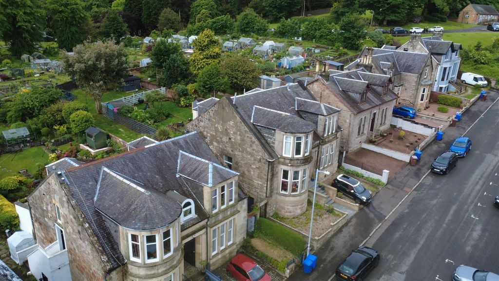 Additional image 20 of 3 bed flat for saleCaddlehill Street, Greenock PA16