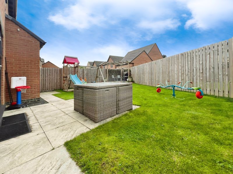 Property photo 2 of 33 Photo 5