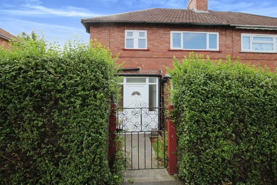 Property photo 1 of 11