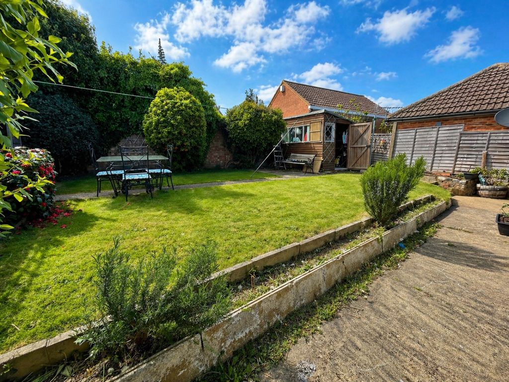 Property photo 2 of 10 3453313