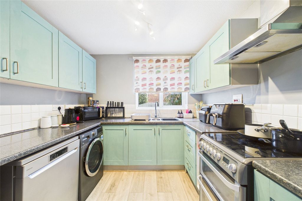 Property photo 2 of 9 Picture No. 01