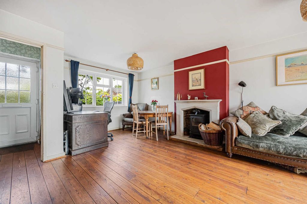 Property photo 2 of 14