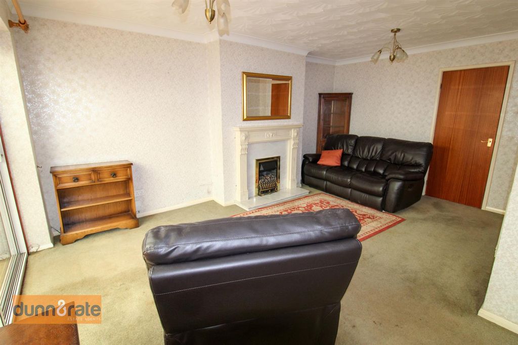 Property photo 2 of 18 Img_2127.Jpg