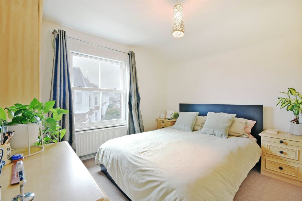 Property photo 1 of 12 Picture No. 29