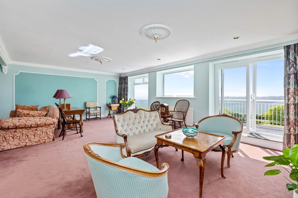 Property photo 3 of 40 4959273
