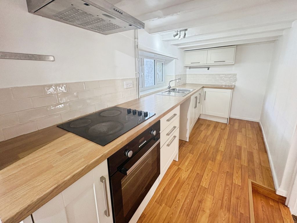 Property photo 3 of 10 Pbox-Img.Jpg