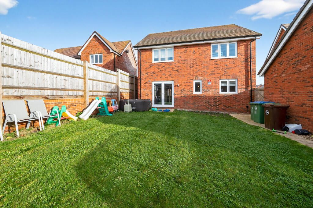 Property photo 2 of 19